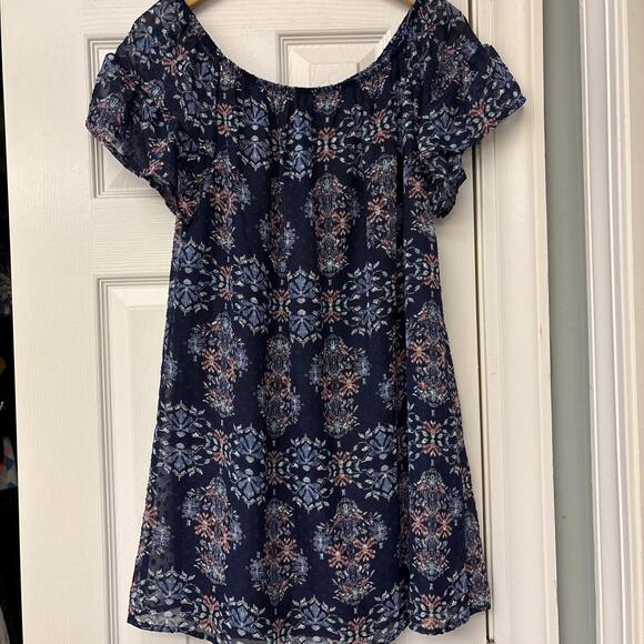 Speechless Dresses & Skirts - Speechless Juniors Off Shoulder Babydoll Navy Blue Floral Feminine. Size Large